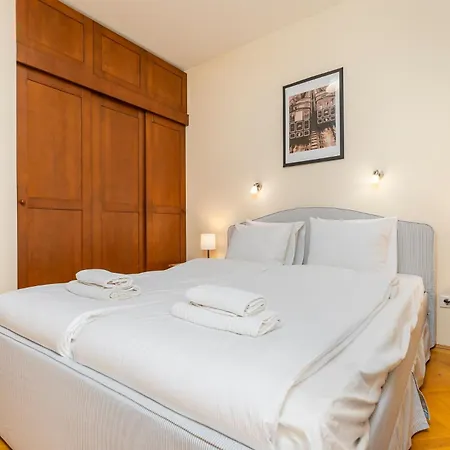 Venus - Helena Haz Appartamento Budapest