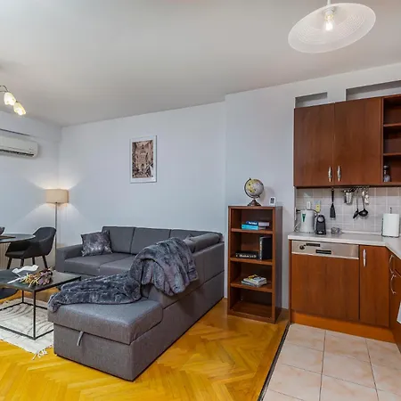 Venus - Helena Haz Appartamento Budapest