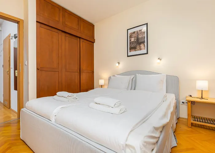 Venus - Helena Haz Appartement Boedapest